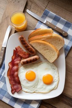 Create the perfect country breakfast with these top supermarket products! 🥓🍞 From hearty meats to farm-fresh essentials, discover the must-have ingredients to make your morning meal feel like home. #CountryBreakfast #BreakfastIdeas Feel Like Home