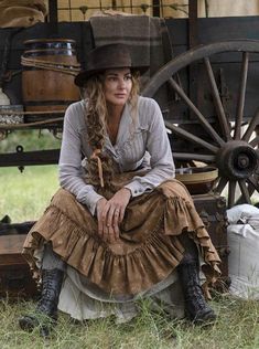 Faith Hill 1883, Old West Saloon Girl, Old West Saloon, Saloon Girl, Iconic Films, Country Clothes