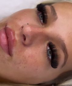 Long Russian Lashes, Mega Russian Volume Lashes, Russian Lash Extensions, Mega Volume Lash Extensions, Lash Content, Best False Eyelashes, Fluffy Lashes