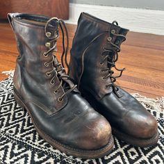 Lightly Used Rugged Look Combat Boots From Frye. Vintage Leather And Waxed For Water Resistance. Great Boots, Both Fashionable And Functional, Wear Them To Work Or Out On The Town. Handcrafted From Full Grain Leather, Amazing Details Include The Rawhide Leather Laces, Precision Stitching, And Rubbers Insets On Leather Sole. A Nice Little Boot With A Distinctly Vintage Attitude. Dirty Boots, Rugged Look, Original Characters, Frye Shoes, Leather And Lace, Full Grain Leather, Vintage Leather, Leather Boots, Combat Boots