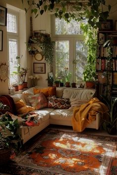 Living Room Designs Indian Style Low Budget Pookie Nation, Dream Apartment Decor, Apartment Aesthetic, Cozy Room Decor, Apartment Decor Inspiration, Chic Living, Dream Room Inspiration, Dream House Interior, Apartment Inspiration