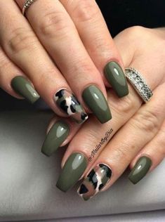 Army Green Nail Designs, Military Nails, Camo Nail Designs, Army Nails, Camouflage Nails, Olive Nails, Camo Nails, Country Nails, Green Nail Art