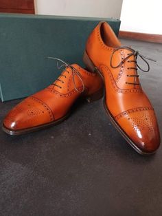 Mens Formal Outfits, Brown Oxfords Men, Wingtip Boots, Cap Toe Boots, Cap Toe Shoes, Wingtip Shoes, Dress Suits For Men, Bespoke Shoes, Brown Oxfords