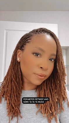 Yessss 😍😍😍 #tinylocs #tinylocsofficial #microlocsjourney #microlocs #womenwithtinylocs #interlocks #beautifullocs | Instagram Honey Blond Micro Locs, Copper Microlocs, Ginger Microlocs, Colored Microlocs Black Women, Blonde Microlocs, Loc Hair Color Ideas, Dyed Microlocs