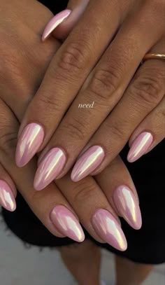 Pink chrome nails Chrome Nail Colors, Pink Chrome, Metallic Nails, Pink Acrylic Nails