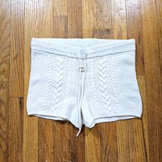 Soft White Shorts Cable Knit Never Worn (They Are Too Large For Me, Bought Them Just Because They Are Cute, And Later Realized That It's Not My Size) Size M W 15" L 12" 65% Nylon 15% Wool 10% Acrylic 10% Alpaca Casual White Knitted Bottoms, Cozy Cable Knit Bottoms For Loungewear, Cozy Cable Knit Loungewear Bottoms, Cozy Knit Shorts, Cozy Knit Shorts For Loungewear, Cozy White Knit Bottoms, Cozy Cable Knit Bottoms, Aerie Shorts, My Size