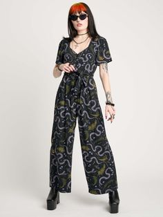 Floral Snake Romper Goth Sweaters, Joy Division Shirt, Ferns And Flowers, Button Up Jumpsuit, Floral Snake, Long Sleeve Outerwear, Fashion Design Drawings, Kimono Dress, Womens Clothing Stores