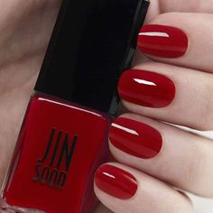 Coquette - Nail Polish Classic Red Nails Vintage, Nail Ideas Bright Colors, Classy Red Nails, Pink Red Nails, Cute Red Nails, Mani Monday, Bright Red Nails, Pink Chrome Nails, No Chip Nails