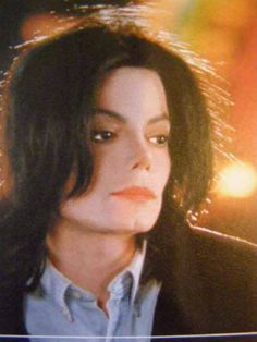 michael jackson is looking at the camera