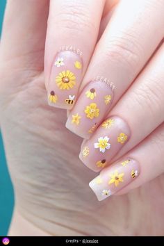 20 Stunning Wildflower Nail Ideas to Brighten Your Day  Welcome to our vibrant world of “50+ Wildflower Nail Ideas”! If you love nature and enjoy expressing your creativity through nail art, you’ve come to the right place. Wildflower nails are perfect for adding a touch of beauty and charm to your look. Whether you prefer delicate daisies, bright sunflowers, or colorful bouquets, there’s a wildflower nail design that will capture your heart.  #BloomingNails #WildflowerNailArt #GorgeousNailDesigns #FloralNails #BrightenYourDay #NatureInspiredNails #NailArtIdeas #DIYNailArt #CheerfulNails #SpringNailArt Wildflower Nails, Bear Nail Art, Neon Yellow Nails, Pastel Nail Art, Flower Bear, Yellow Nail Art, Yellow Nails Design, Acrylic Butterfly, Elegant Manicure