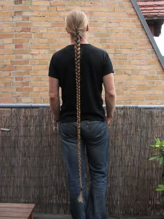 guy with braid | Long hair braid (Hairfreaky) | Flickr - Photo Sharing! Men's Braids, Men's Long Hair, Box Braids Pictures, Rope Braided Hairstyle, Men Long Hair, Braid Long Hair, Man Buns, Guys With Long Hair, Long Hair Men