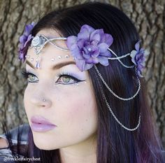 Flower Hairpiece Elven Crown, Flowers In Her Hair, Head Jewelry, Crown Design, Fantasy Costumes, Head Piece, Fairy Costume, Cat Jewelry