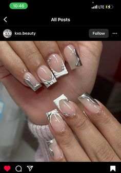 Short French Tips, Silver Chrome Nails, Nail Extensions Acrylic, Short French, White And Silver Nails, December Nails, Fancy Nails Designs