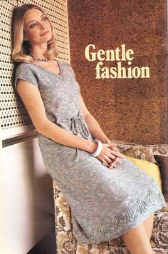 a woman is sitting on a chair and posing for a magazine cover with the caption gente fashion