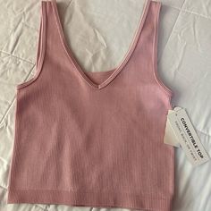 -New With Tags Originally 30$ -Shirt Is Reversible And Twistable -Extra Small -Feel Free To Offer Lower Prices Or Add To Bundles To Save Money Or Save On Shipping Spring Casual Seamless Crop Top, Casual Pink Seamless Tops, Casual Seamless Pink Tops, Cropped Pink, Casual Tank Tops, Pink Aesthetic, Crop Tank, Aeropostale, Save Money