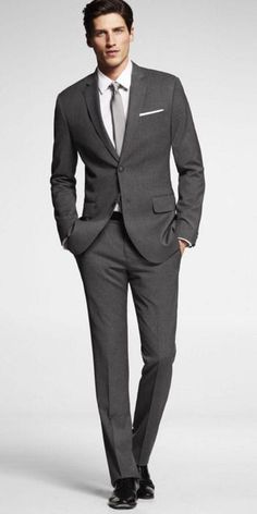 Grey Suit Men, Dark Gray Suit, Charcoal Gray Suit, Best Charcoal, Charcoal Suit, Black Shoes Men, Slim Fit Tuxedo, Outfit Trends, Groom Suit