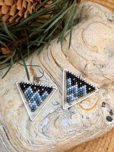 There are three options for these mountain earrings! They are Day, Night, and Starry Night.  They have silver plated hypoallergenic ear hooks. Kalispell Mt, Mountain Earrings, Beaded Earrings Native, Brick Stitch Earrings, Beaded Earrings Patterns, Threader Earrings, Earring Patterns, Day Night, Ear Hook