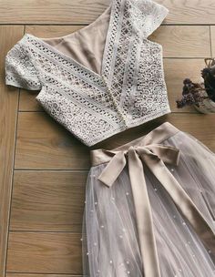 Reformation Wedding, Trendy Blouses, Trendy Blouse Designs, فستان سهرة, Guest Dress, Indian Fashion Dresses, A Skirt, Casual Wedding, Guest Outfit