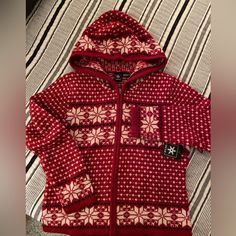 Brand New Never Worn Zip Up Sweat. Snowflake Print Perfect For Winter. Runs Small, This Is Better Suited For Someone Who Wears A Small To Medium Only Holding For A Week Then Clearing My Closet And Donating. Reasonable Offers Accepted. Casual Red Outerwear With Fair Isle Pattern, Red Hooded Cotton Sweater, Red Cotton Long Sleeve Hooded Jacket, Casual Red Fair Isle Pattern Outerwear, Casual Red Fair Isle Outerwear, Red Double-lined Hooded Sweatshirt For Winter, Scandinavian Sweater, Red Nordic Long Sleeve Sweater, Sleeveless Duster