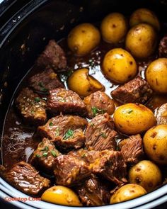 beef and potatoes are cooked in the crock pot