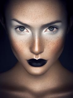 Gorgeous. Extreme Make-up, Monochromatic Makeup, Avant Garde Makeup, Photoshoot Makeup, Black Lips, Stage Makeup, Make Up Inspiration, Beauty Shoot