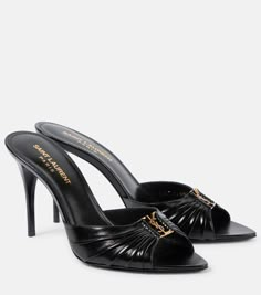 Pretty Heels, Classy Shoes, בר מצווה, Shoe Inspo, Girly Shoes, Aesthetic Shoes, Saint Laurent Shoes, Evening Shoes, Leather Mules