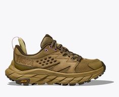 Shop the Anacapa Breeze Low breathable running shoe at hoka.com for FREE shipping on all orders! Hoka Anacapa, Olive Shoes, Low Shoes, Gold Rate, Gym Shoes, Hiking Women, Nubuck Leather, Running Shoe, Leather Working