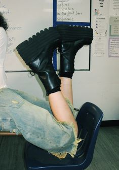 These combat boots have a vegan leather construction, a front lace-up closure, d-ring hardware on the heel, a ribbed platform design, treaded soles, and a side zipper closure. Platform Combat Boots Outfit, Chunky Platform Boots Outfit, Combat Boots Aesthetic, Platform Boots Outfit, Combat Boot Outfit, Chunky Combat Boots, Current Mood Clothing, Fur Costume, Platform Combat Boots