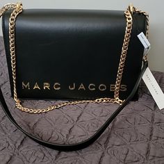 Brand New Never Used Black Leather Gold Letters Black Logo Shoulder Bag For Evening, Black Shoulder Bag With Logo For Evening, Black Evening Shoulder Bag With Logo, Chic Black Shoulder Bag With Logo, Chic Black Logo Shoulder Bag, Bags Marc Jacobs, Luxury Purses, Jacob Black, Marc Jacobs Bag