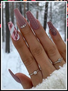 Winter Nails Acrylic Coffin - Search for your desired products at Amazon.com. Buy them NOW! Unghie Sfumate, December Nails, Coffin Nails Long, Winter Nail Designs, Festival Nails, New Year's Nails