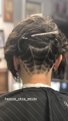 Spiderweb Undercut Designs, Hairstyles For Short Hair With Undercut, Layered Hair With Undercut, Spiderweb Haircut, Spider Undercut, Halloween Haircut Designs, Spider Web Haircut, Spider Web Undercut Design