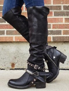 Orthopedic Shoes Stylish, Low Heel Boots, Orthopedic Shoes, Chunky Heels Boots, Motorcycle Women, Wide Calf Boots, Thick Heel, Buckle Shoes, Buckle Boots