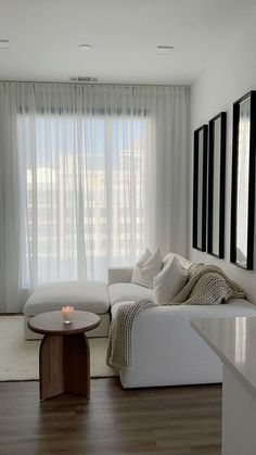 Apartment Living Room Design, Dream Apartment Decor, Future Apartment Decor, Home Design Living Room, Apartment Decor Inspiration, Decor Home Living Room, Apartment Inspiration, Living Room Decor Apartment, Living Room Inspo