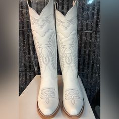 White Cowboy Boots , Tall Tube (New) Bovine Skin 100% Avaliable In Size 4-9 White Snip Toe Heeled Boots For Rodeo, White Snip Toe Heeled Boots For Ranch, White Western Heeled Boots With Wide Calf, Western White Heeled Boots Wide Calf, White Western Wide Calf Heeled Boots, White Western Heeled Boots For Wide Calves, White Pointed Toe Boots For Ranch, White Snip Toe Boots For Ranch, White Western Heeled Boots Medium Width