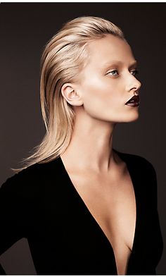 Blow Dry Hair Straight, Editorial Make-up, Wet Look Hair, Edgy Fashion Chic, Blow Dry Hair, Editorial Hair, Style Hairstyle, Daily Hairstyles, Edgy Chic