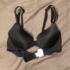 Never Worn Nubra Gel Bra In Black. It’s Silky Smooth And Feels Similar To A Victoria Secret’s T-Shirt Bra. Medium Gel Padding That’s Soft And Forms To Your Shape. It’s A Must Have For Everyday Wear! Push-up Bra With Padded Cups For Night Out, Push-up Bra With Medium Support For Night Out, Underwire Bra With Padded Cups For Night Out, Solid Underwire Bra For Night Out, Stretch Underwire Bra For Night Out, Full Coverage Bra For Night Out, Night Out Stretch Bra With Padded Cups, Stretch Bra With Padded Cups For Night Out, Gel Bra