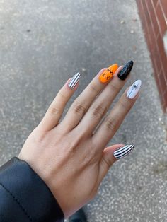 Halloween Nails Easy