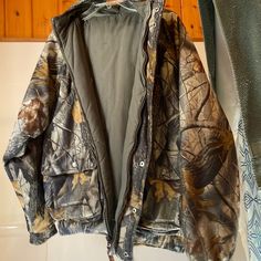 Mens Hunting Camouflaged Hunting Jacket Hunting Fashion, Camouflage Outfits, Keep Out