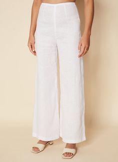 Chic Linen Straight Pants, Chic Straight Linen Pants, White Linen Wide-leg Bottoms, White Linen Wide Leg Bottoms, High Waist Linen Pants With Relaxed Fit, White Linen Wide-leg Pants, Chic Linen Trousers, White Linen Straight Leg Pants, High-waisted White Linen Wide Leg Pants