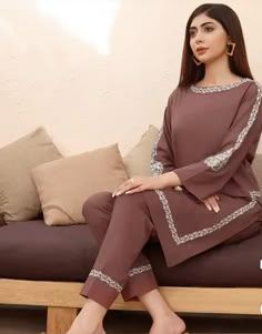 #viralpost #unique #style #dress #fashion #handmade #new #viralreels Simple Karhai Designs For Women, Karhai Dress Design, Pakistani Sute Design Simple, Coffee Colour Suit, Karhai Designs For Women, Pakistani Kurti Designs, Fancy Dress Patterns, Kurti With Pants, Kurti Neck Design