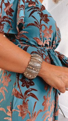 Complete your outfit with the Envy Embossed Gold Bracelet! Embossed Bracelet Gold Chunky Silver Bohemian Stretch Bracelet For Party, Bohemian Stretch Bangle Bracelet For Parties, Bohemian Bangle Stretch Bracelet For Party, Bohemian Bangle Bracelets For Party, Bohemian Stretch Bracelet For Festivals, Vintage Stretch Bangle Bracelet, Bride Top, Exclusive Dress, Everyday Chic