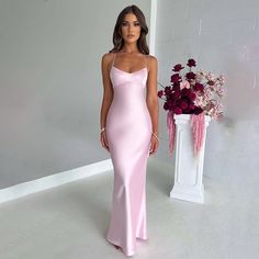 Satin Bodycon Dress, Backless Maxi Dresses, Long Summer Dresses, Evening Party Dress, Dress Ideas, Party Dresses For Women, Glamorous Evening Gowns, Satin Dresses, Elegant Dresses