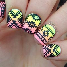 Aztec Nail Art, Triangle Nails, Neon Gradient, Longer Nails, Aztec Nails, Neon Nail Art, Neon Nail Designs, Yellow Nail Art