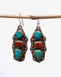 》D E T A I L S《 ✦ M E T A L S: German Silver and details in Brass. ✦ S T O N E S: Genuine Turquoise ,lapis lazuli and Coral These gorgeous bohemian earrings are handmade by a Tibetan community in Kathmandu, Nepal. ✦••✧••✦••✧••✦••✧••✦••✧••✦••✧••✦••✧••✦••✧••✦••✧••✦••✧••✦ 》✦ $•$•$ S A V E • B U Y • M O R E $•$•$ ✦《 Use the code MARESIA2 and get 10% OFF when you buy 2 items. Use the code MARESIA3 and get 15% OFF when you buy 3 or more items. ✦••✧••✦••✧••✦••✧••✦••✧••✦••✧••✦••✧••✦••✧••✦••✧••✦••✧••✦ 》 Bohemian Turquoise Earrings With Gemstone Accents, Blue Bohemian Earrings With Gemstone Accents, Tibetan Earrings, Kathmandu Nepal, Bohemian Earrings, German Silver, Genuine Turquoise, Lapis Lazuli, Nepal