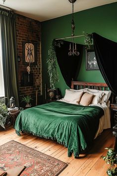 25+ Green Witch Bedroom Aesthetic Green Witch House Aesthetic, Green Fairy Bedroom, Green Witch Room, Slytherin Inspired Bedroom, Dark Green Room Ideas Bedroom