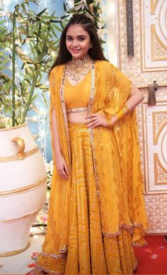 Yellow Lehenga, Indian Dresses Traditional, Traditional Indian Outfits