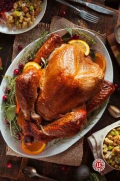 A smoky grilled chicken with a crisp, charred exterior, accompanied by roasted vegetables, creating a hearty meal. Friendsgiving Feast, Perfect Turkey, Whole Turkey, Dinner Event, Turkey Dinner, Easy Thanksgiving, Cooking Turkey, Smoked Turkey, Idee Pasto Sano