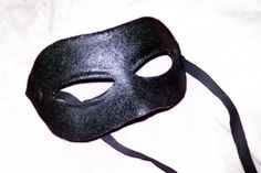 Columbina neutral mask black leather costume by MaschereFabula Columbina Mask, Neutral Mask, Black Leather Costume, Rouge Cosplay, Comedy Theater, Leather Costume, Pagan Magic, Theatre Masks, Mask Shapes