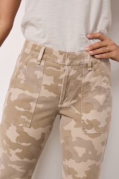 Elevate your spring wardrobe with the Leah Cargo pant by Citizens of Humanity. Finished in a neutral camo pattern, these utility-style pants feature a straight leg silhouette, cotton fabric, and mid-rise fit. The cropped hems are perfect for showing off your shoe game. Camouflage Straight Leg Bottoms With Patch Pockets, Cotton Camouflage Tapered Leg Pants, Camouflage Cotton Tapered Leg Pants, Camouflage Cotton Tapered Leg Bottoms, Utility Style, Brand Style Guide, Fashion 101, Style Pants, Cargo Pant