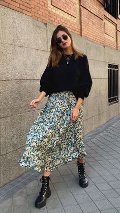 Mode Hippie, Mode Boho, 가을 패션, Print Skirt, Look Casual, Winter Fashion Outfits